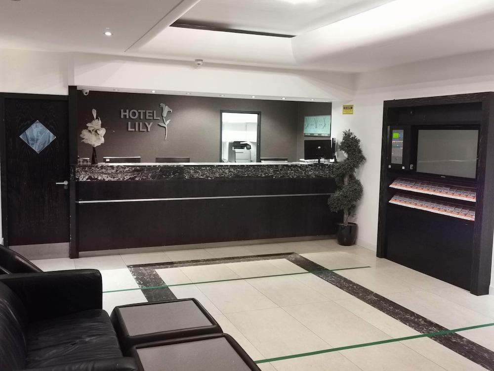 Hotel Lily London Exterior photo