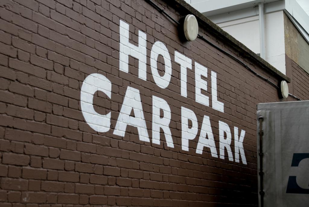 Hotel Lily London Exterior photo